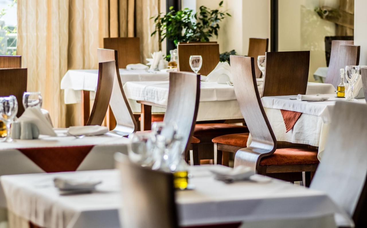 Hotel Astir Notos 4*