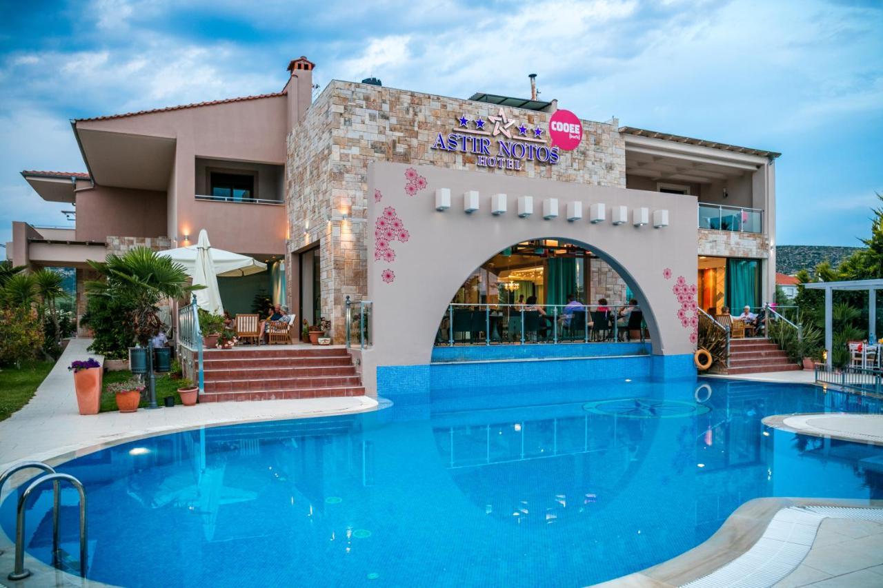 Hotel Astir Notos 4*
